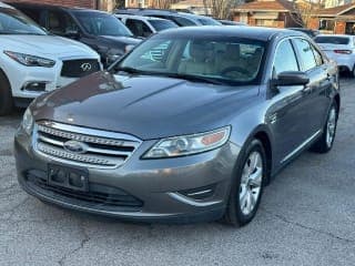 Ford 2011 Taurus