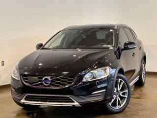 Volvo 2017 V60 Cross Country