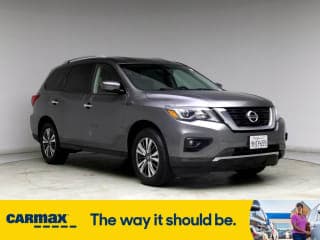 Nissan 2018 Pathfinder