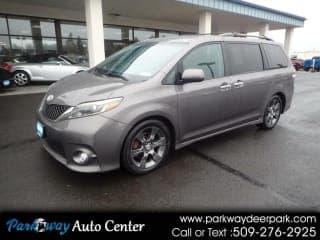 Toyota 2015 Sienna