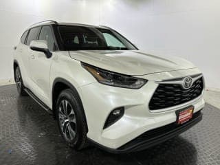 Toyota 2021 Highlander