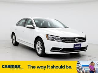 Volkswagen 2016 Passat