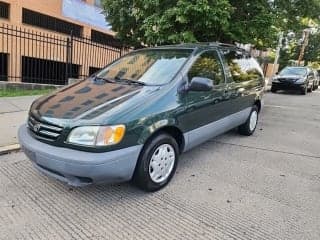 Toyota 2002 Sienna