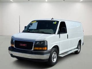 GMC 2022 Savana