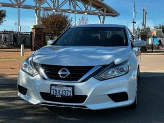 Nissan 2017 Altima
