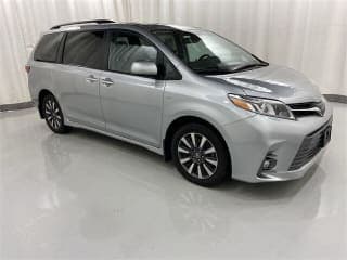 Toyota 2019 Sienna