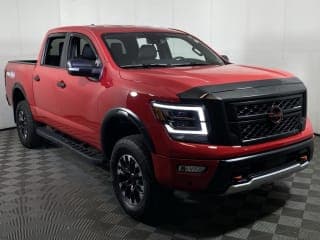 Nissan 2023 Titan