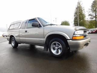 Chevrolet 2000 S-10