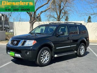 Nissan 2010 Pathfinder