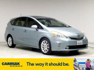 Toyota 2013 Prius v