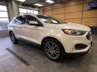 Ford 2021 Edge