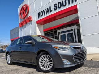 Toyota 2013 Avalon Hybrid