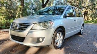 Volkswagen 2010 Routan