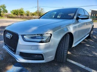 Audi 2013 S4