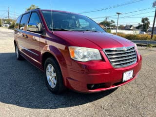 Chrysler 2010 Town and Country