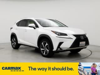 Lexus 2018 NX 300h