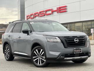 Nissan 2024 Pathfinder