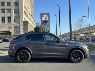 Alfa Romeo 2023 Stelvio