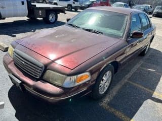 Ford 2003 Crown Victoria