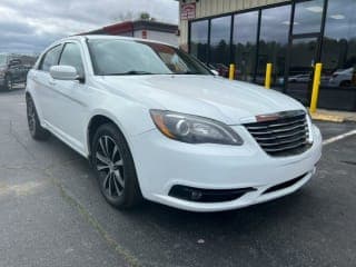 Chrysler 2014 200