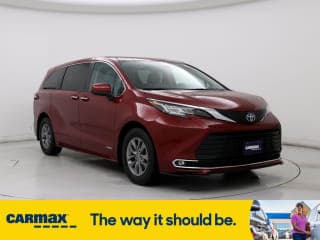 Toyota 2021 Sienna