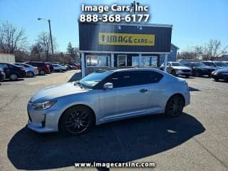 Scion 2014 tC