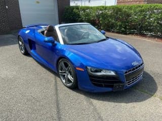 Audi 2012 R8