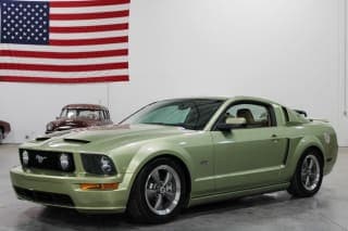 Ford 2005 Mustang