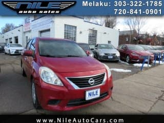 Nissan 2013 Versa