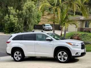 Toyota 2015 Highlander Hybrid