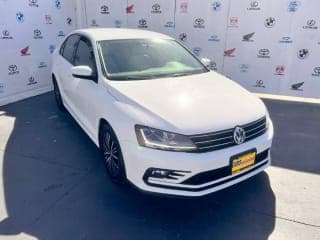 Volkswagen 2018 Jetta