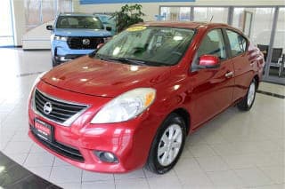 Nissan 2013 Versa