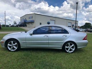 Mercedes-Benz 2004 C-Class