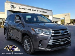 Toyota 2019 Highlander Hybrid