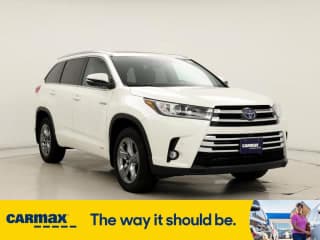 Toyota 2019 Highlander Hybrid