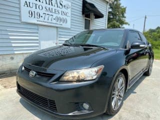 Scion 2011 tC