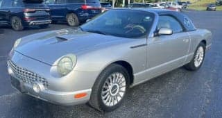 Ford 2004 Thunderbird