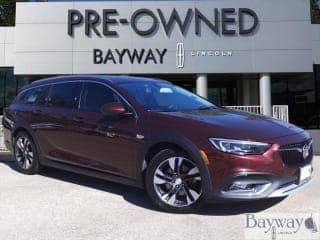 Buick 2018 Regal TourX