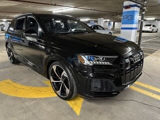 Audi 2024 SQ7