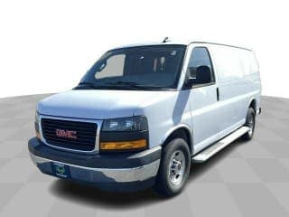 GMC 2021 Savana