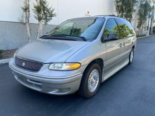 Chrysler 1997 Town and Country