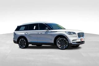 Lincoln 2020 Aviator