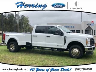 Ford 2023 F-350 Super Duty