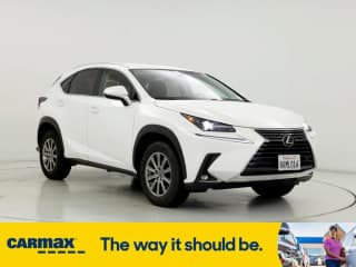 Lexus 2018 NX 300