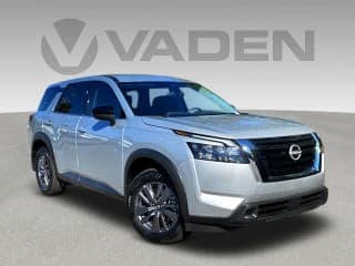 Nissan 2024 Pathfinder