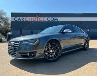 Audi 2013 S8