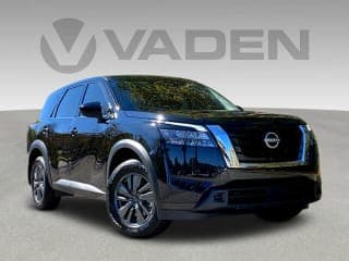 Nissan 2024 Pathfinder