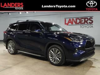 Toyota 2021 Highlander