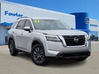 Nissan 2022 Pathfinder