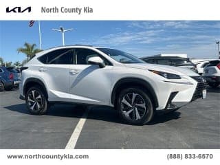 Lexus 2021 NX 300